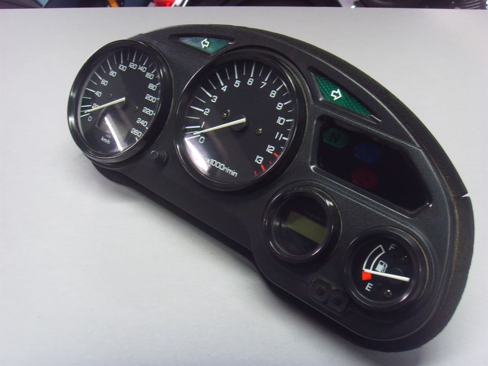 Cuador relojes Suzuki GSX 750 F - Imagen 2